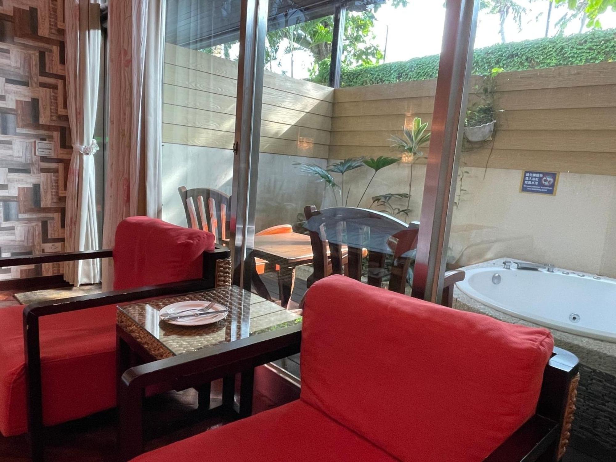 Howard Villa Kenting Exterior photo