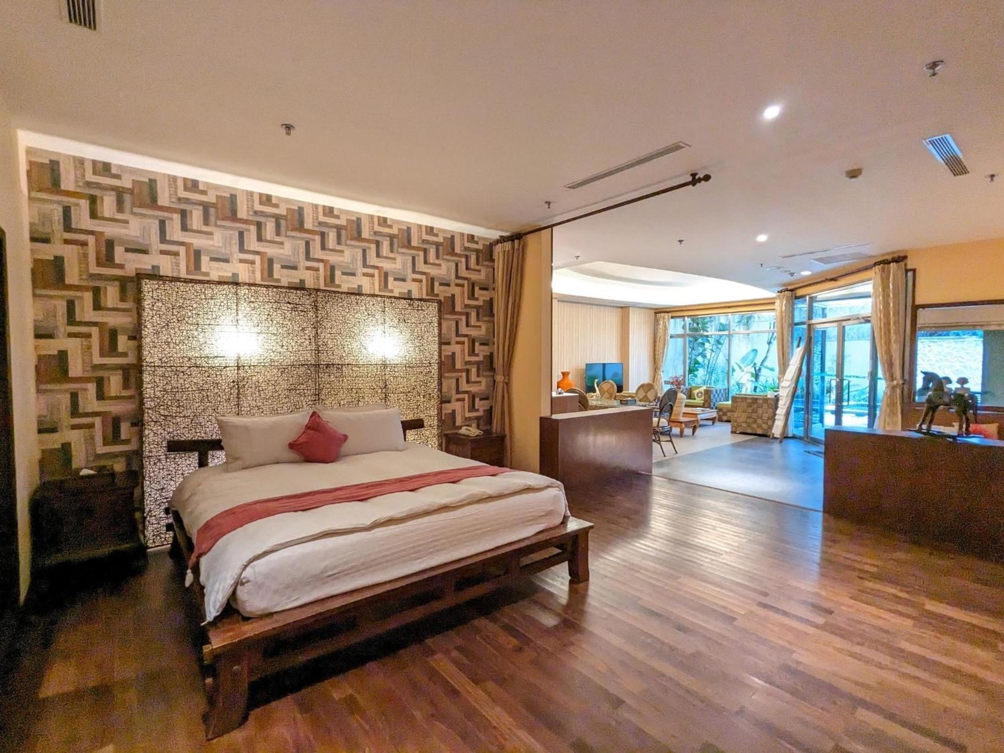 Howard Villa Kenting Exterior photo